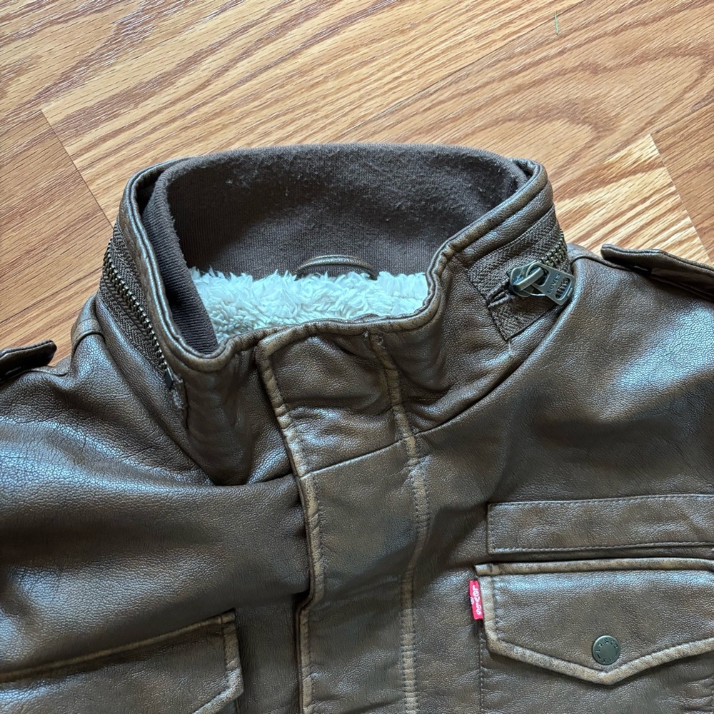 Levi's Men's‎ 4-Pocket Field Military Jacket Large Saddle Faux Leather Sherpa - Picture 5 of 14